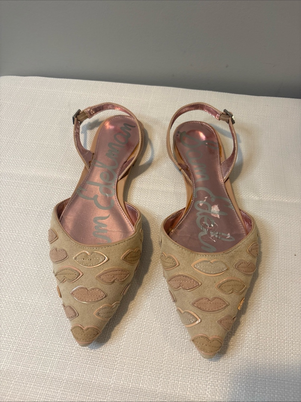 Sam Edelman Beige Pointed Toe Slingback Flats with Lip Appliqués